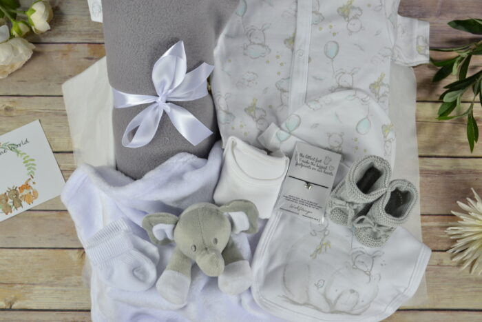 Neutral Bear Outfit Baby Gift Box